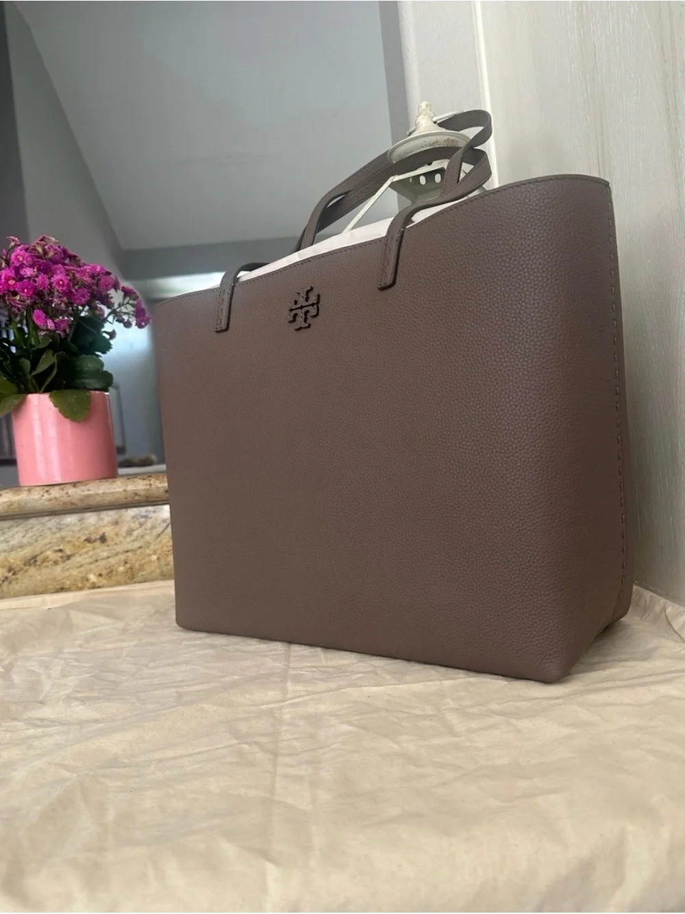 New Tory Burch McGraw Leather Tote Bag
